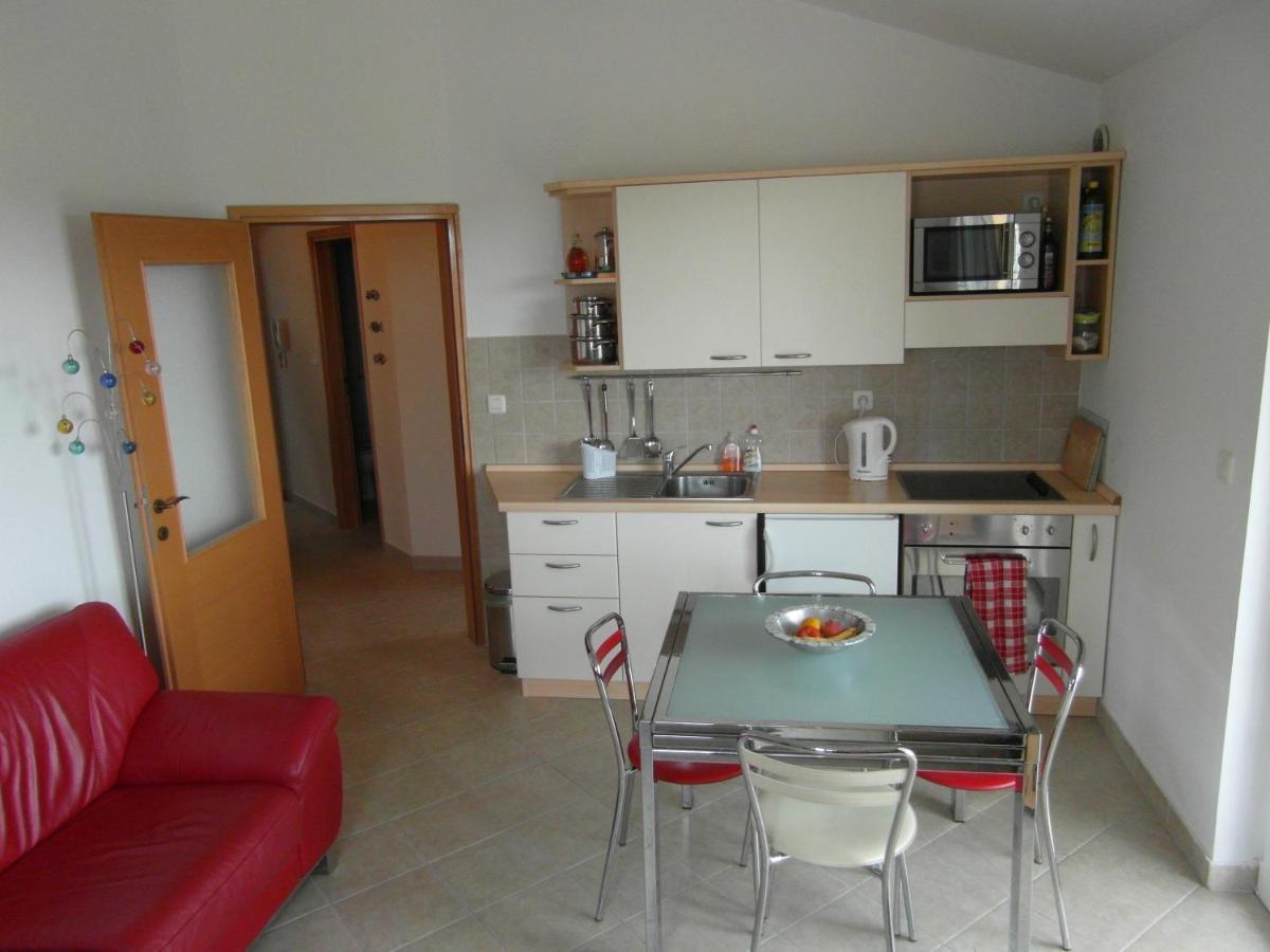 Bentley - Sea-View - 2 Bedroom Apartment 프레멘투라 외부 사진
